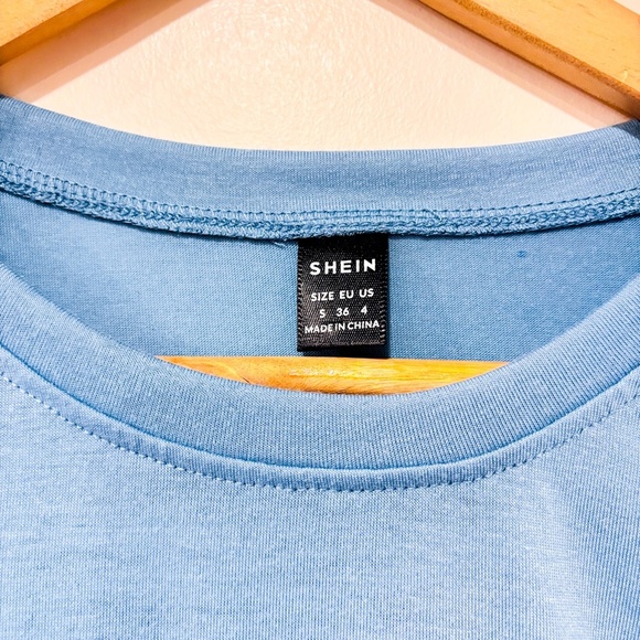 SHEIN Blue t-shirt with rabbit print - Picture 6 of 7